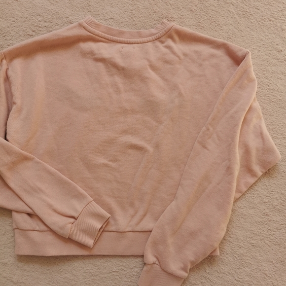 3/25 Guess Lips & Lashes short Top - Picture 5 of 5